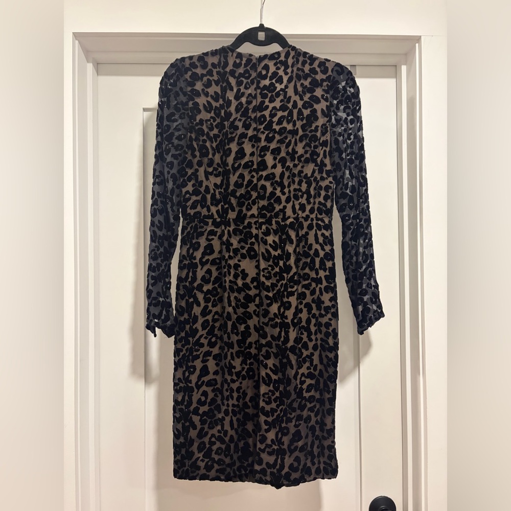 NWOT: Carmen Marc Valvo velvet burnout dress in black. Women’s Size 4 - Picture 3 of 5